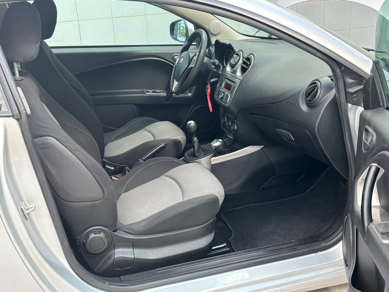 Alfa Romeo MiTo 1.3 JTDm S&S Distinctive Sport Pack