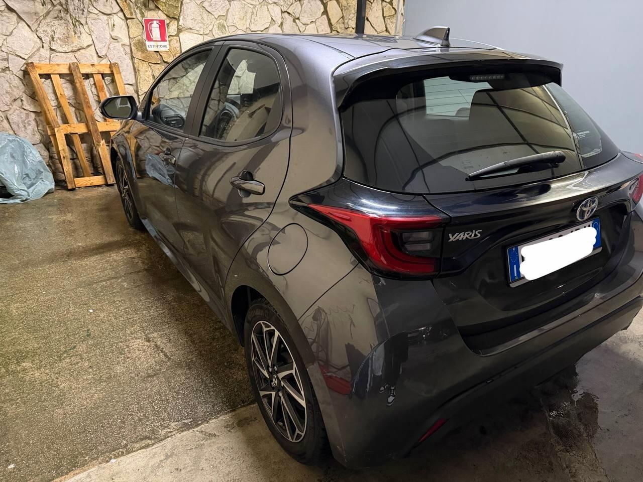 Toyota Yaris 2022 1.5 Hybrid 5 porte Trend