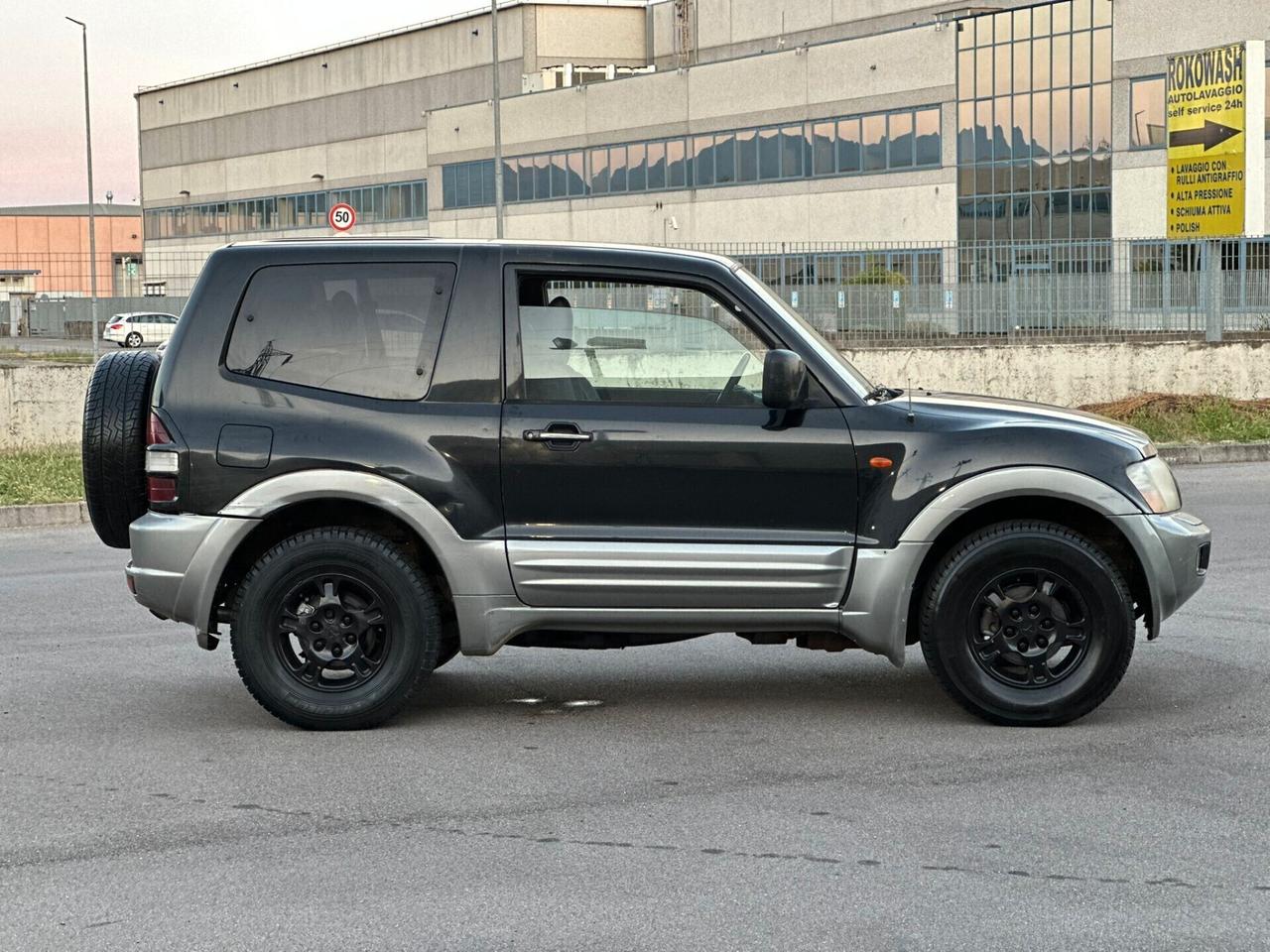Mitsubishi Pajero 3.2 16V DI-D 3p. GLX
