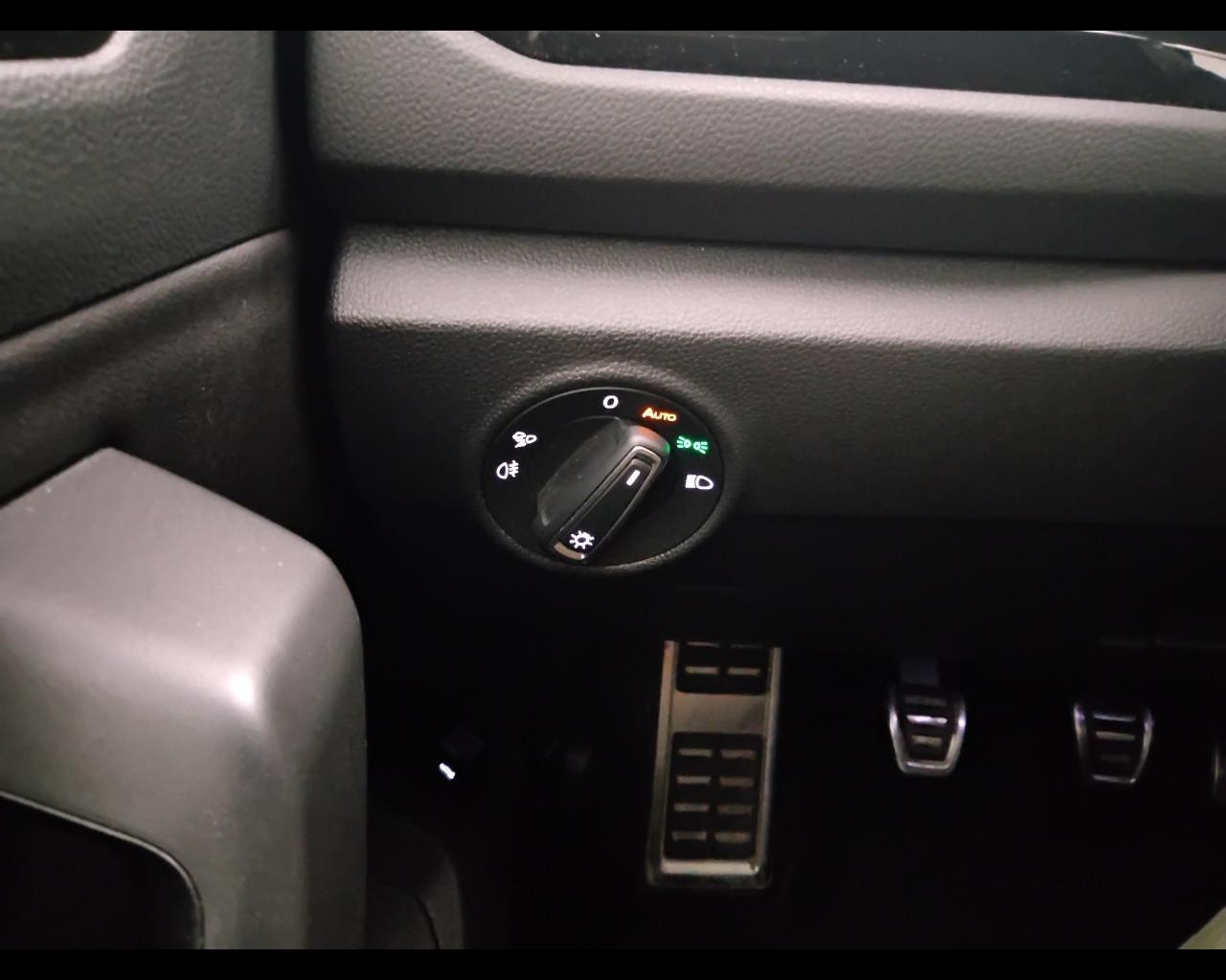 VOLKSWAGEN T-Roc 2022 - T-Roc 2.0 tdi R-Line 115cv