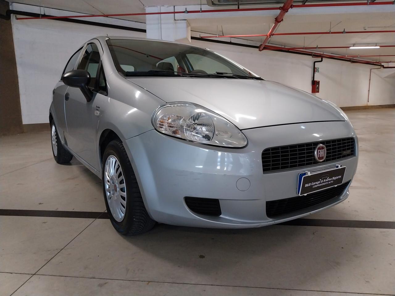Fiat Grande Punto 1.3 MJT 75 CV 5 porte - ok neopatentati