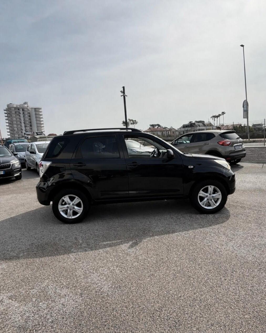 Daihatsu Terios 1.5 4WD B You O/F Green Powered GPL