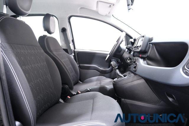 FIAT Panda 1.0 FIREFLY S&S HYBRID CITY LIFE NEOPATENTATI