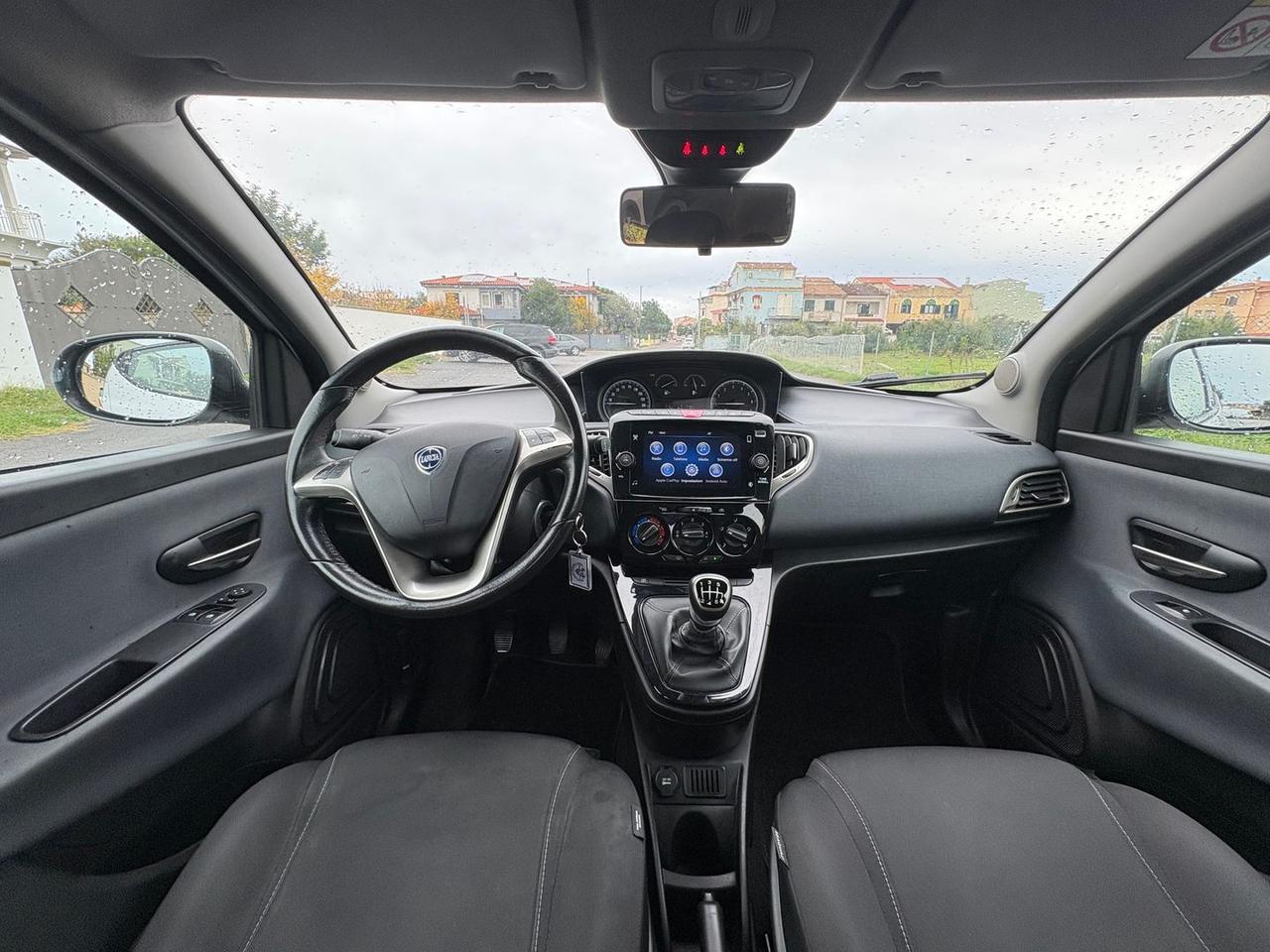 Lancia Ypsilon 1.0 FireFly MHEV Gold #8059