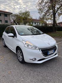 Peugeot 208 1.0 Benzina con soli 80000KM