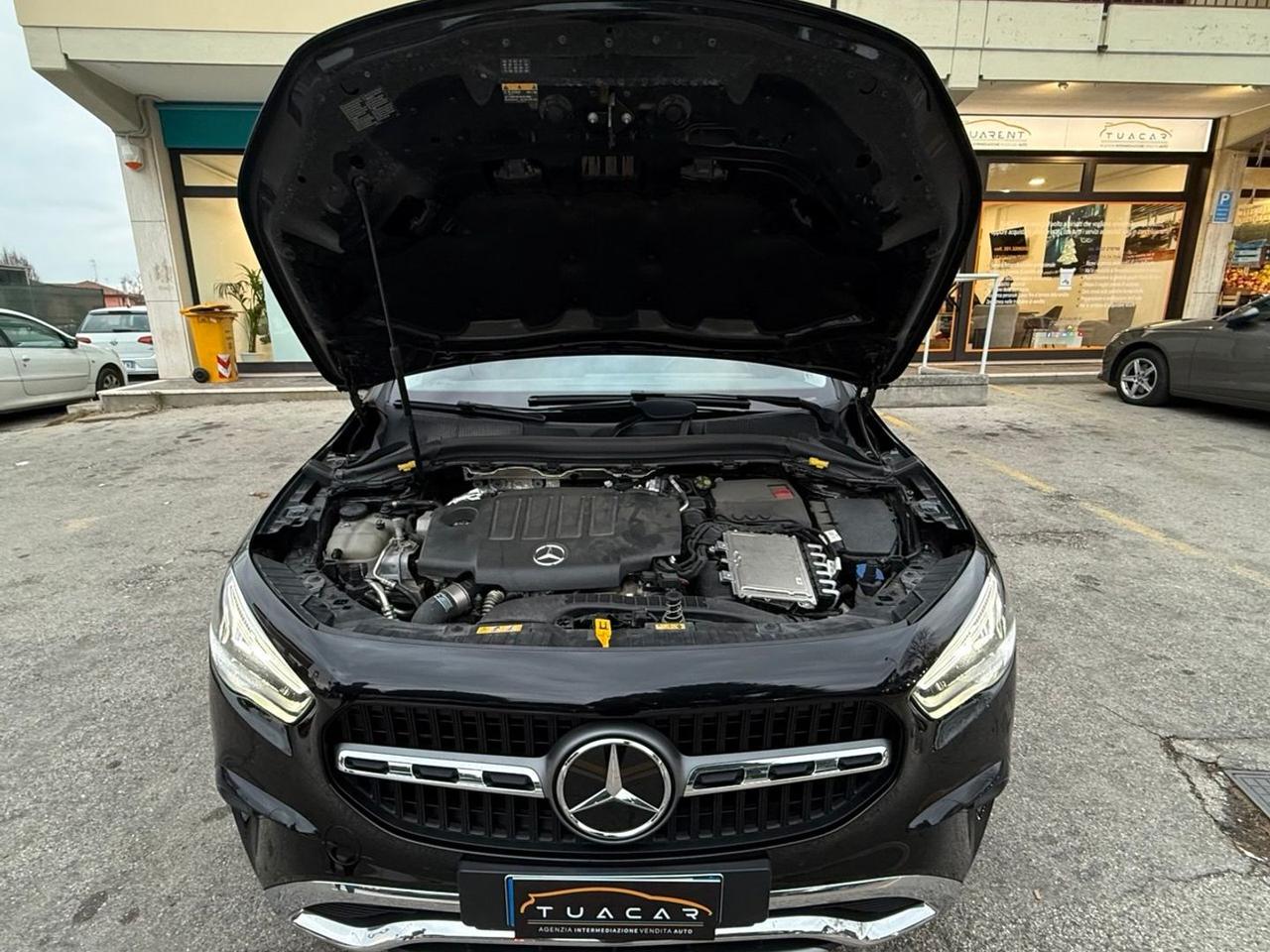 Mercedes-Benz GLA 200 Advanced GLA 200 D #8394