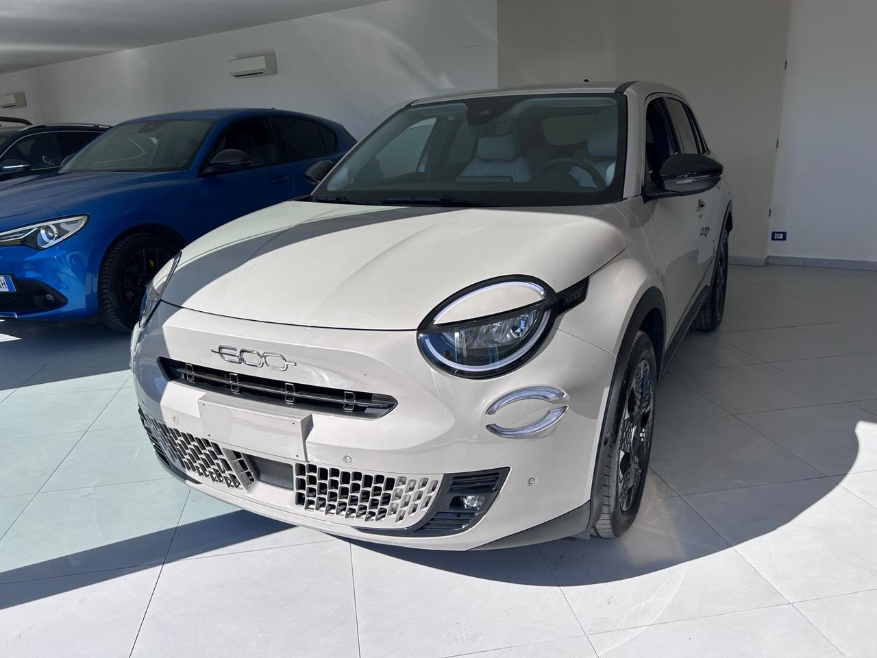 Fiat 600 Hybrid 110 CV DCT MHEV La Prima 2025