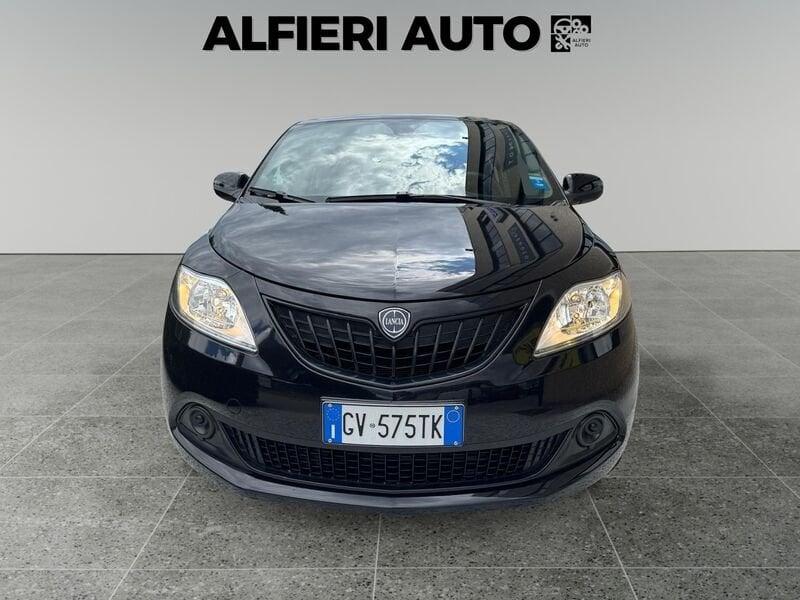 Lancia Ypsilon 1.0 FireFly Hybrid 70cv MT6 Silver S&S - 5 posti