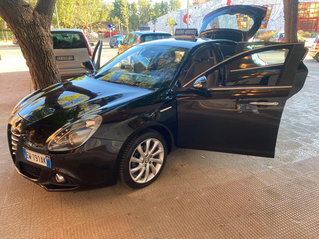 Alfa Romeo Giulietta 1.6 JTDm-2 105 CV Distinctive