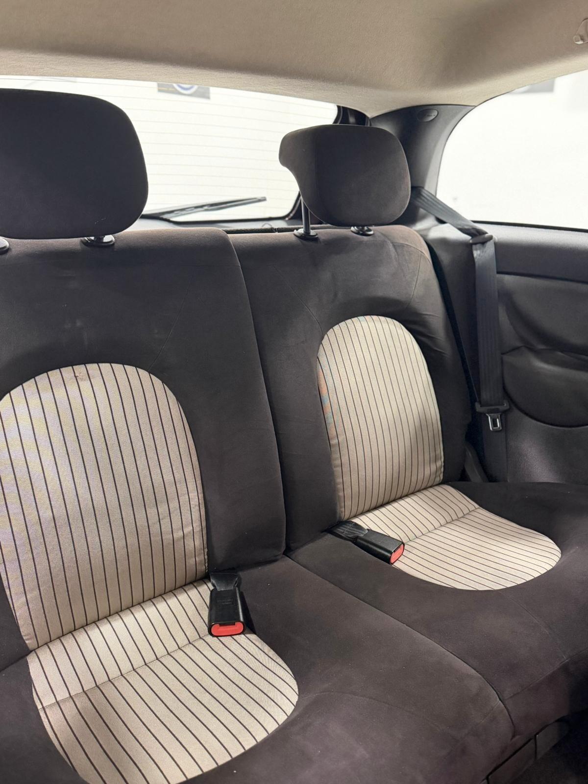 Lancia Ypsilon 1.3 MJT 75 CV