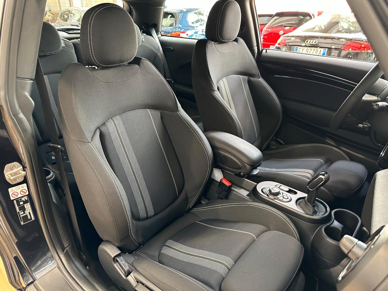 Mini 3 Porte Cooper SE Classic Full Electric Auto - LED-16"-Camera-Keyless-Carplay-IVA