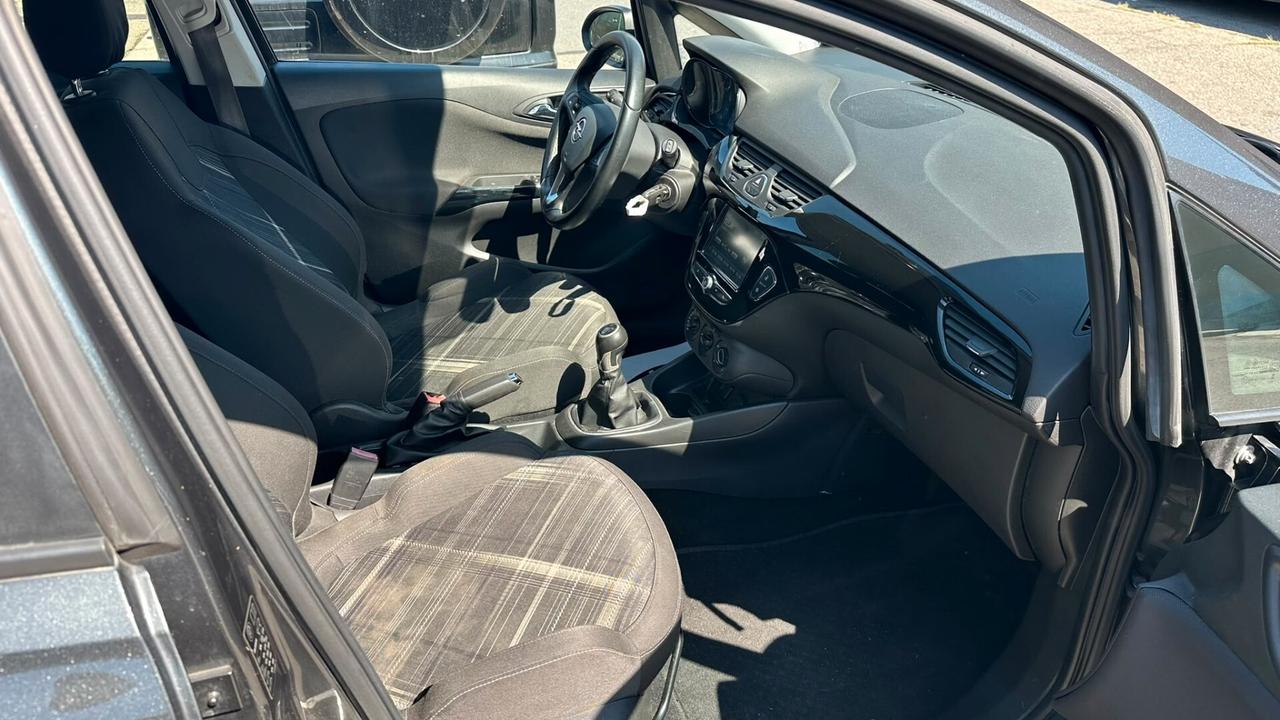 Opel Corsa 1.2 5 porte innovation
