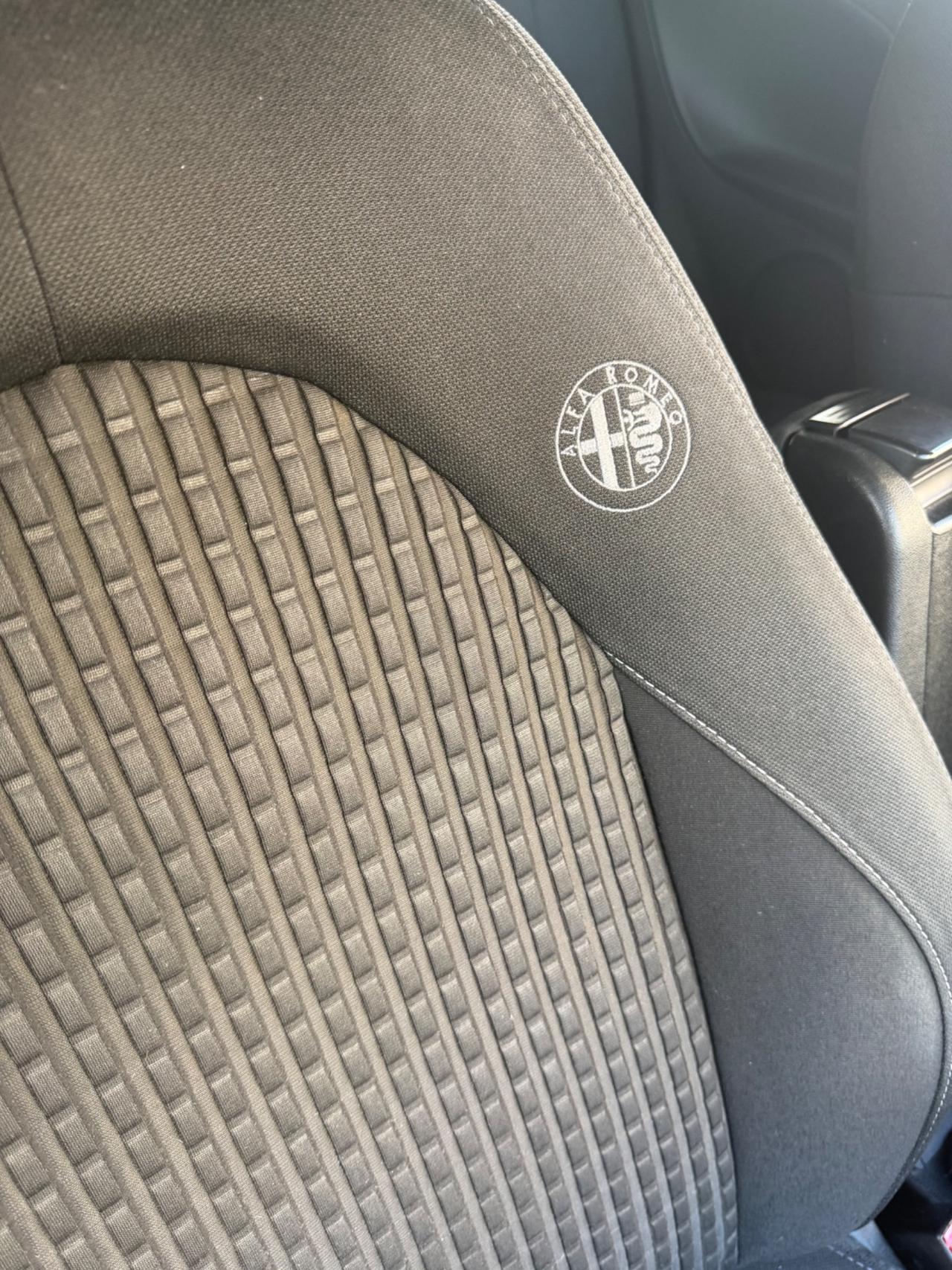 Alfa Romeo MiTo 1.4 105 CV M.air S&S Progression