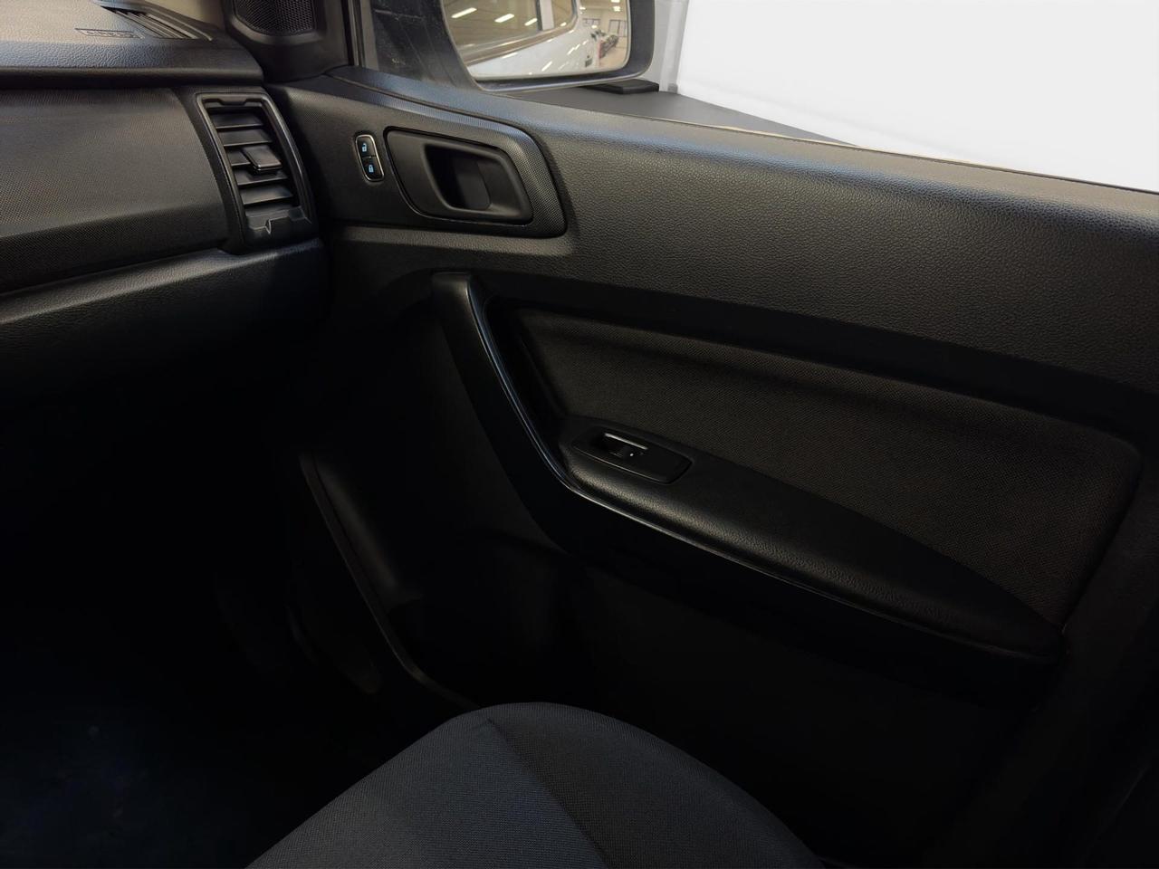 Ford Ranger 2.0 tdci double cab XL 170cv