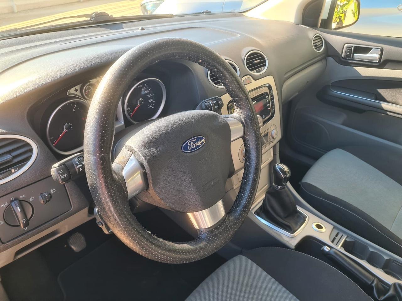 Ford Focus 1.6 TDCi (110CV) 5p. Tit. DPF