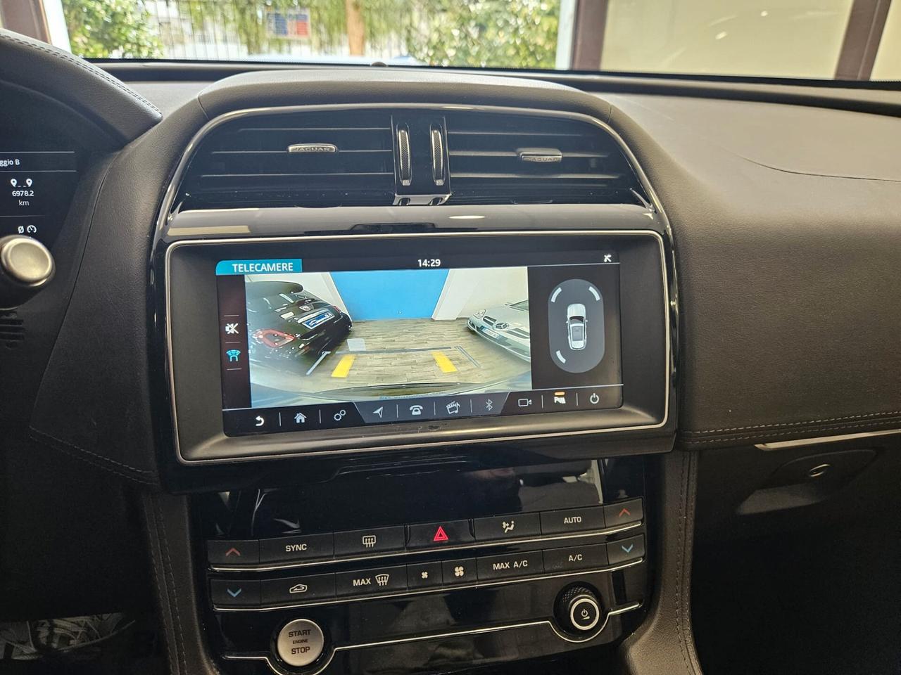Jaguar F-Pace 2.0 D 180 CV AWD aut. Prestige