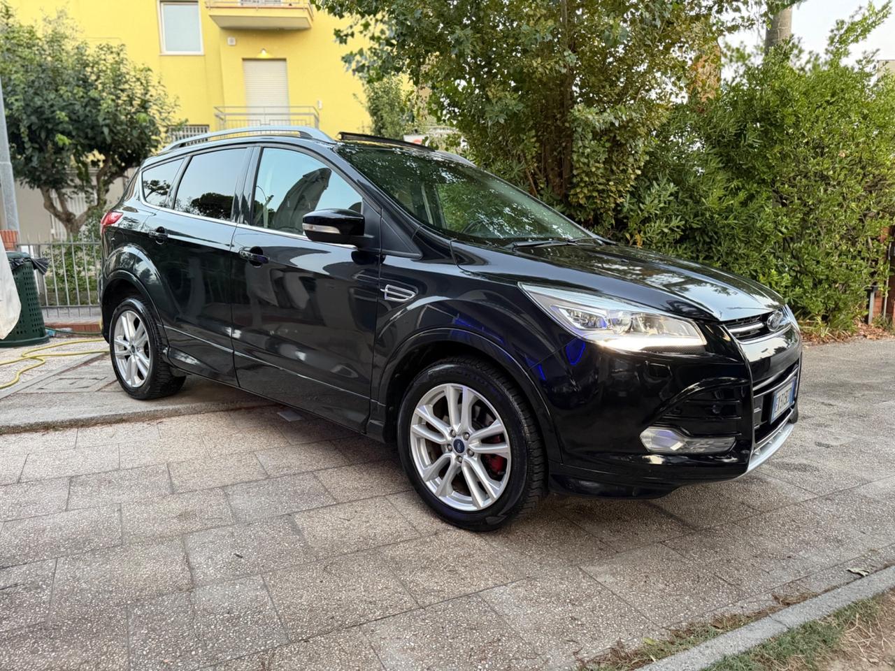Ford Kuga 2.0 TDCI 180 CV S&S 4WD Powershift Titanium X