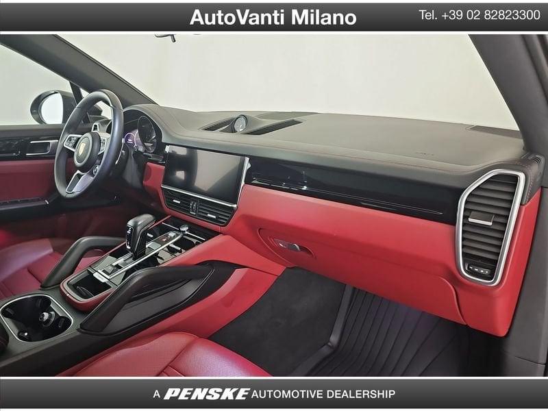 Porsche Cayenne Coupè Cayenne Coupe 3.0 e-hybrid 5p.ti tiptronic