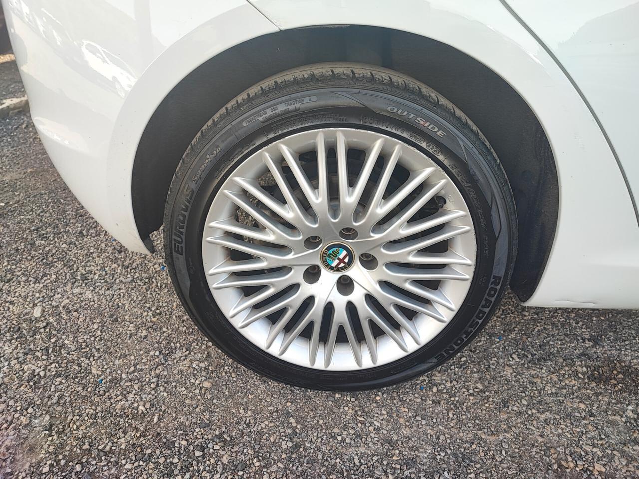 Alfa Romeo Giulietta 1.6 JTDm-2 105 CV Exclusive