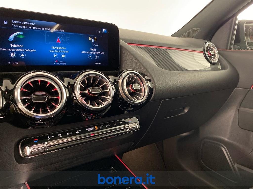 Mercedes GLA 200 200 D Premium 8G-DCT