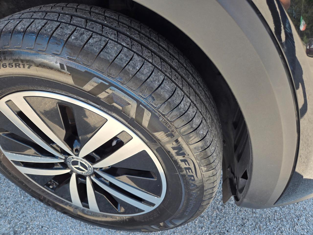 Mercedes-benz GLB 180 d Automatic Sport Plus