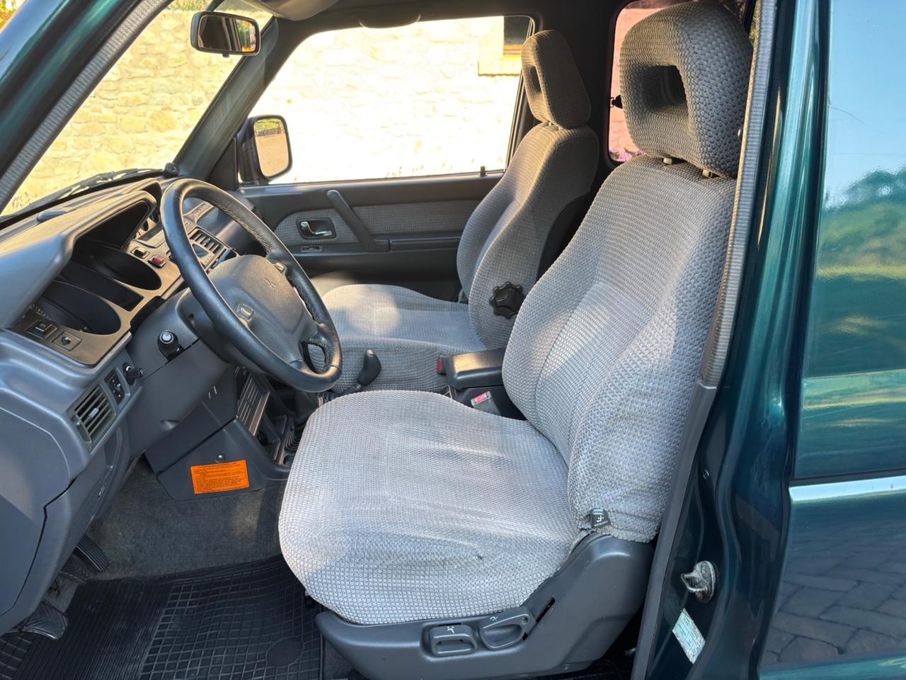 Mitsubishi Pajero 2.5 TDI Metal-top SS GLS Exec.