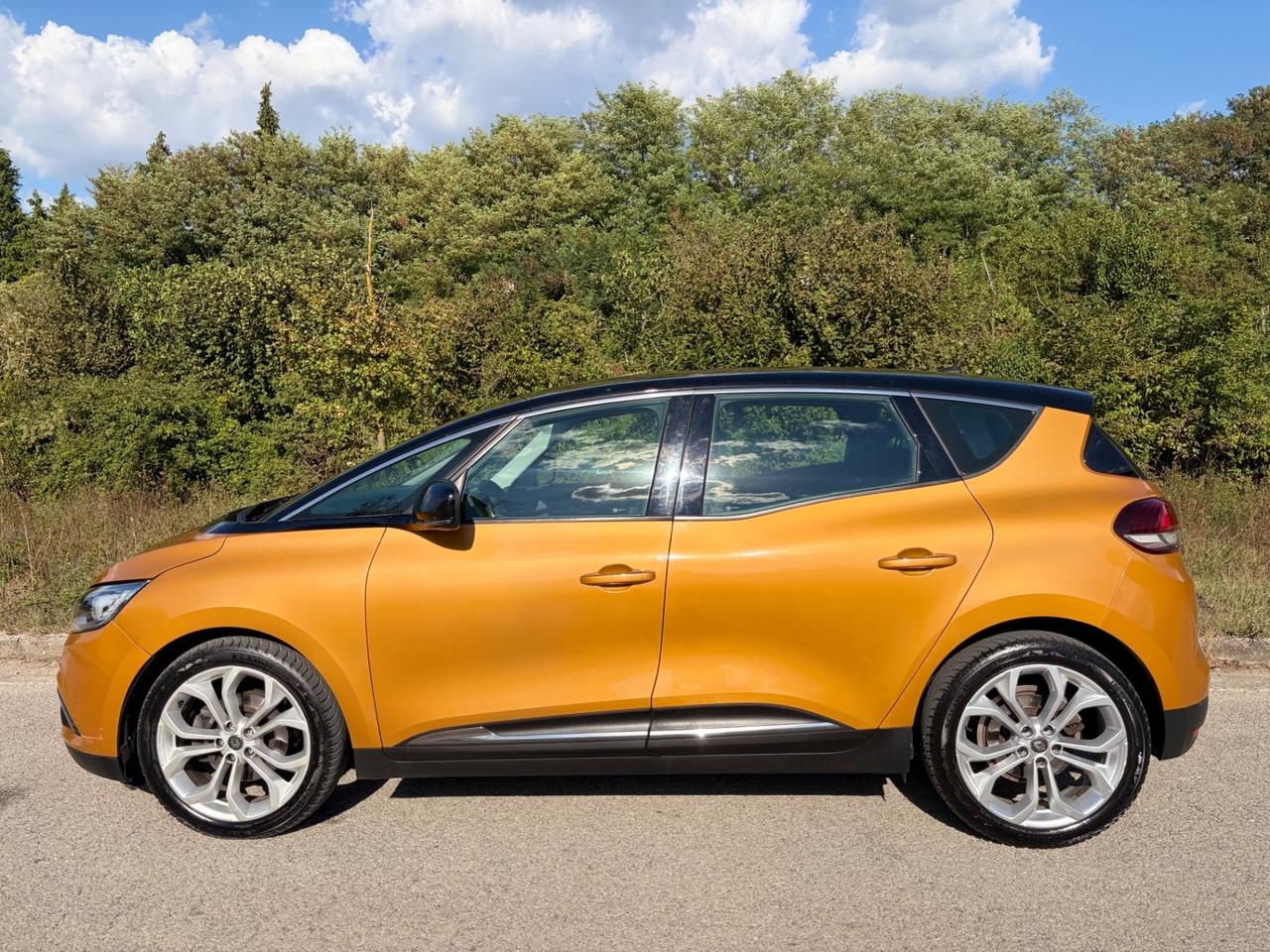 Renault Scenic Scénic Blue dCi 120 CV EDC Sport Edition2