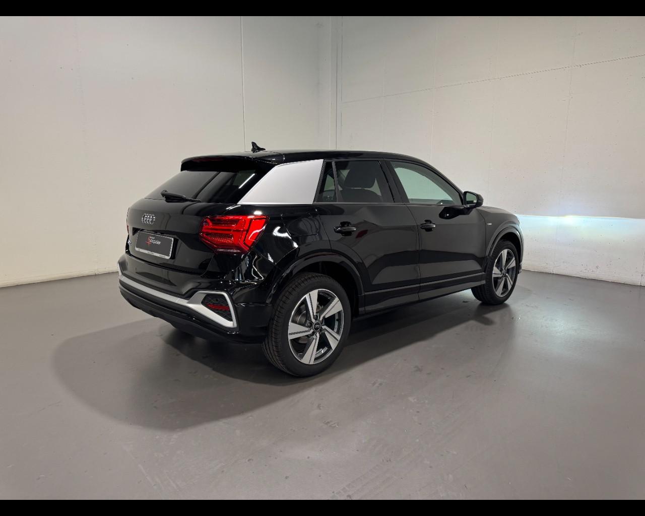 AUDI Q2 35 TFSI S-TRONIC S LINE EDITION