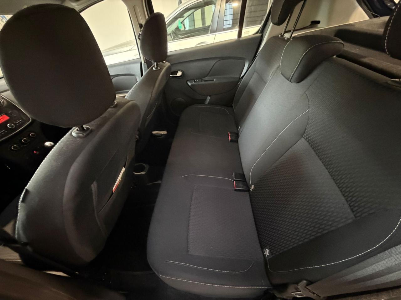 Dacia Sandero 0.9 GPL 90CV