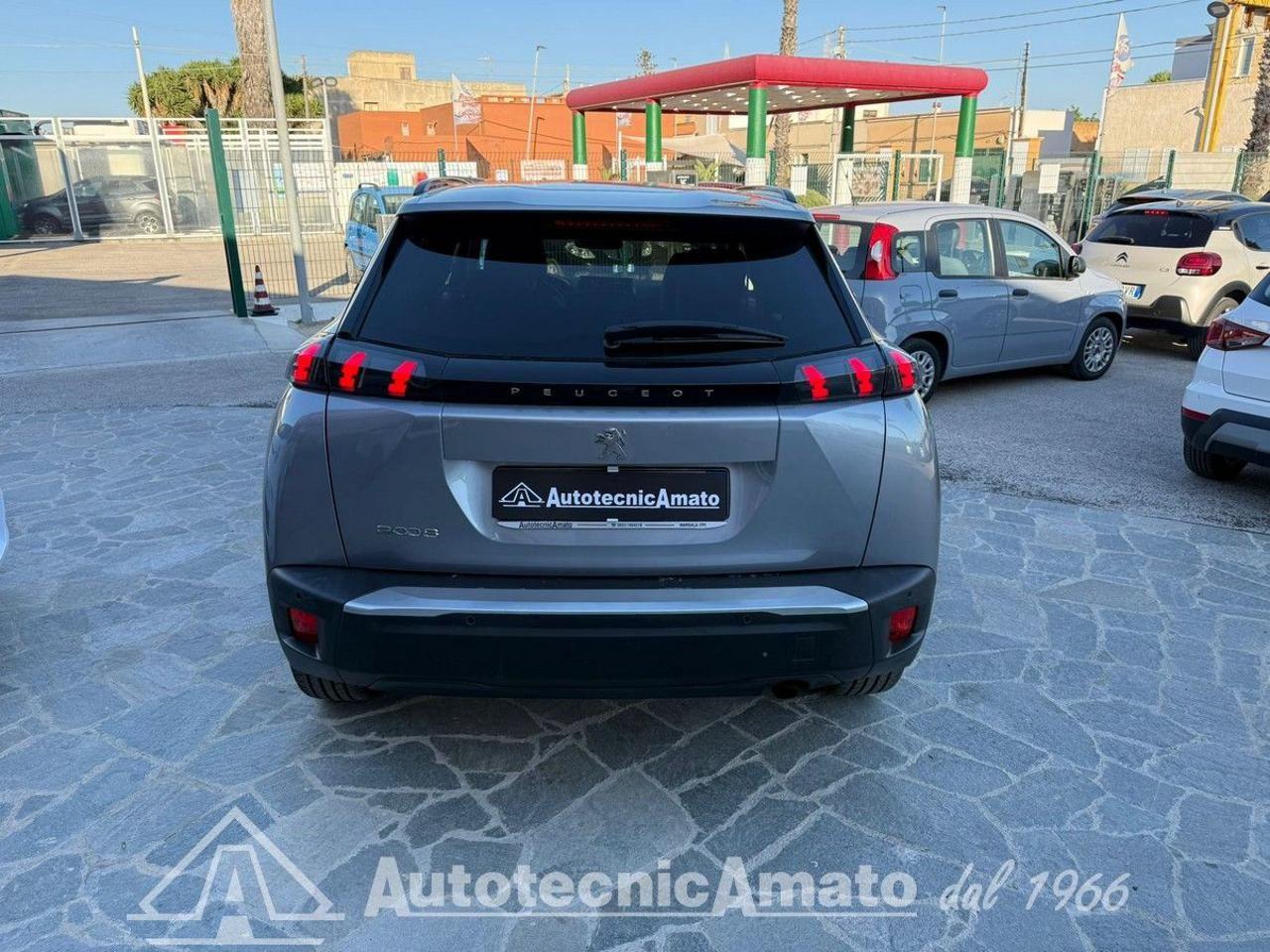 Peugeot 2008 PureTech 100 S&S Allure Pack