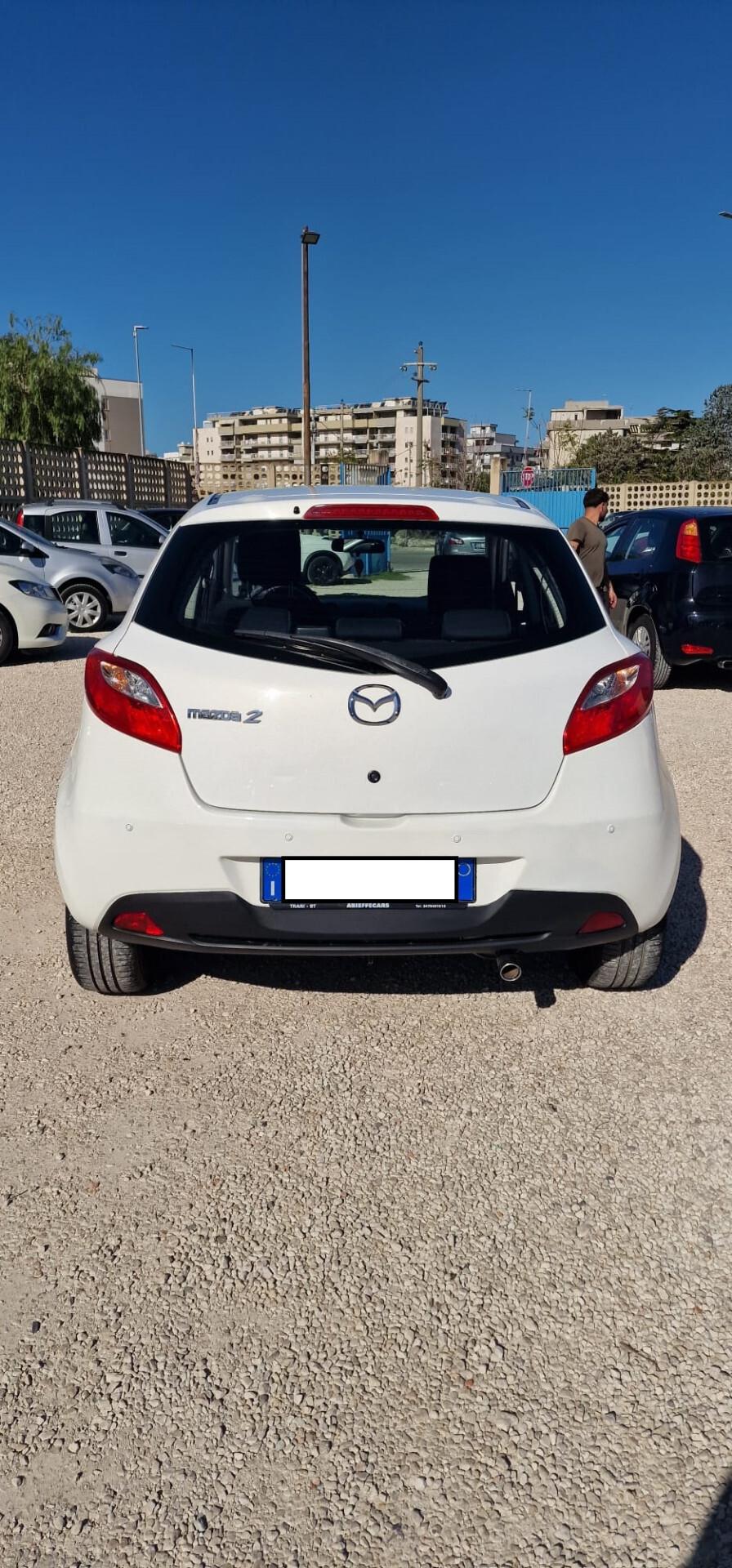 Mazda2 1.3 16V 75CV 5p. Trendy 2014