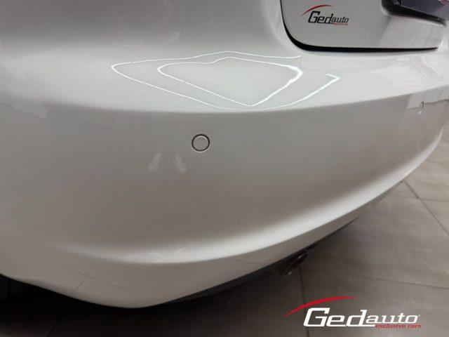 AUDI A3 SPB 1.6 TDI 105 CV CR Ambition BI-XENON NAVI LED