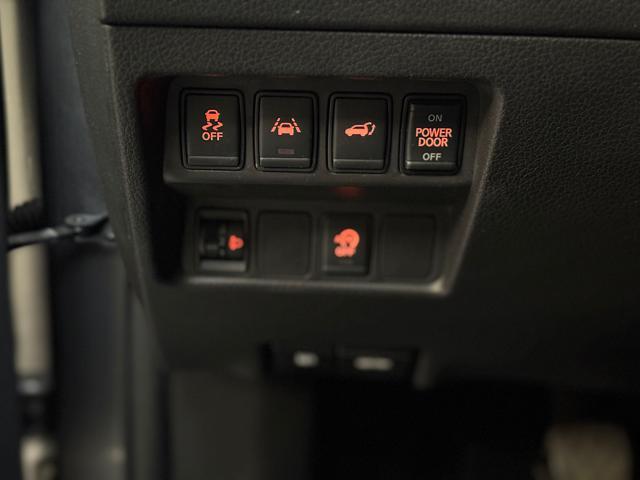 NISSAN X-Trail 2.0 dCi 4WD N-Connecta