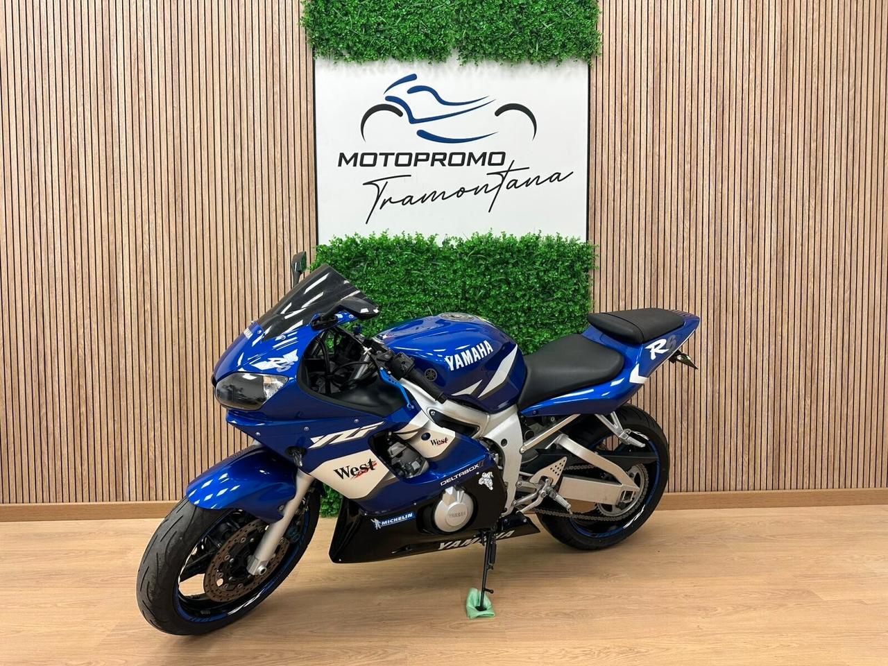 YAMAHA YZF R6 - 30.800KM - NUOVISSIMA - SCARICO MIVV