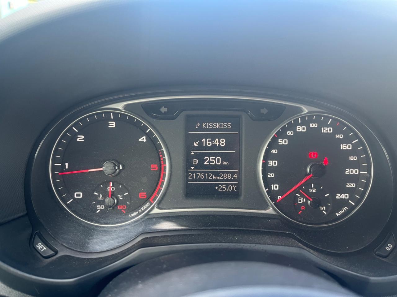 Audi A1 1.6 TDI 90 CV OK ANCHE NEOPATENTATI