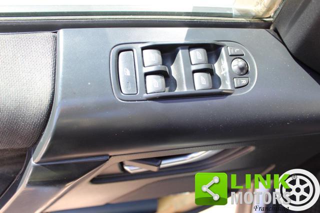 LAND ROVER Freelander 2.2 SD4 S.W. S con gancio traino