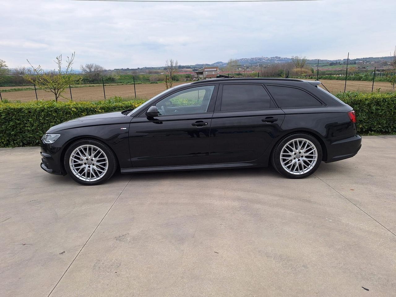 Audi A6 S-Line Black Edition. Super Accessoriata.