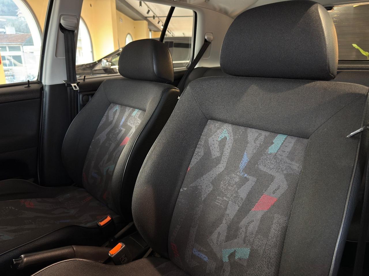 Volkswagen Golf 1.6 cat 5 porte GT Special GT