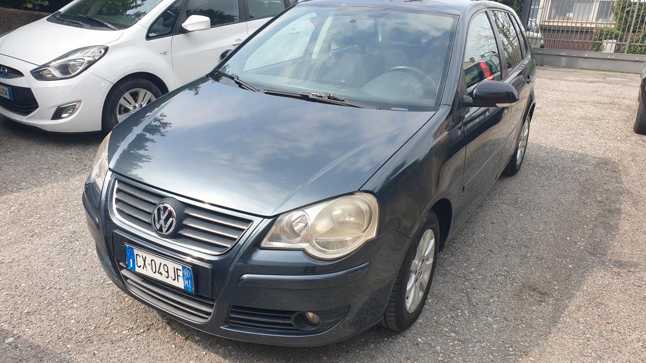 Volkswagen Polo 1.4/101CV 16V 5p. Sportline