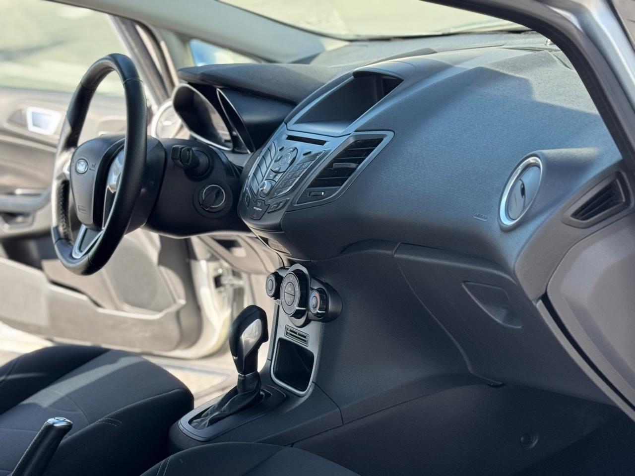 FORD FIESTA 1.0 BENZINA AUTOMATICA GARANZIA 12 MESI