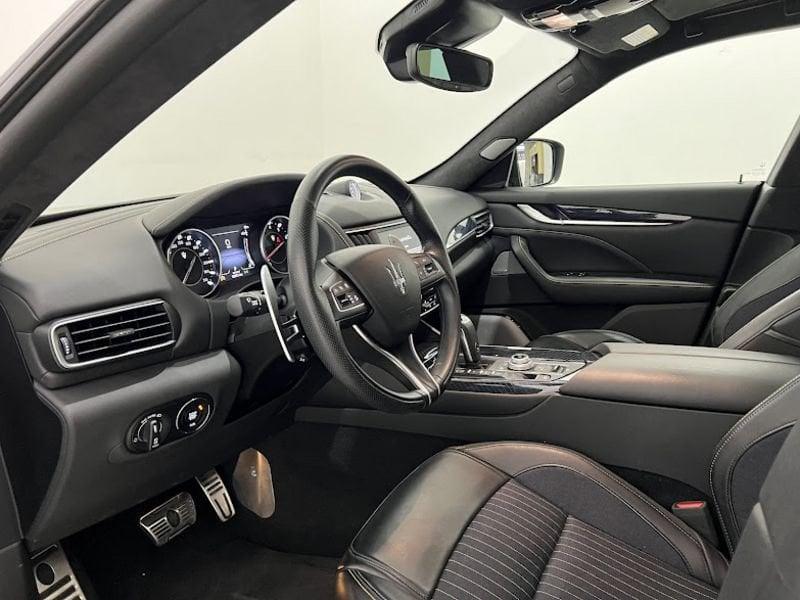 Maserati Levante 3.0 V6 430cv Modena Q4 auto