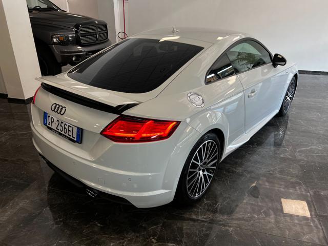 AUDI TT Coupé 1.8 TFSI S tronic 2 x S line / B&O / LED