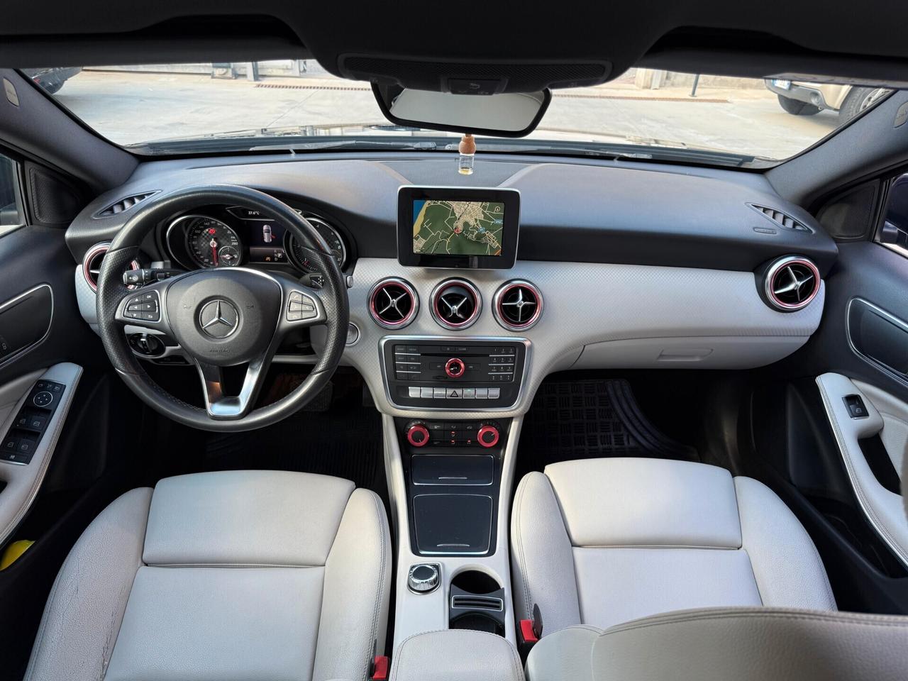 Mercedes-benz A 180 d Sport auto