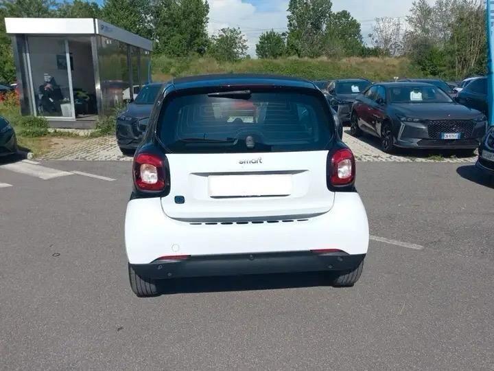 Smart ForTwo coupè EQ 60kW passion