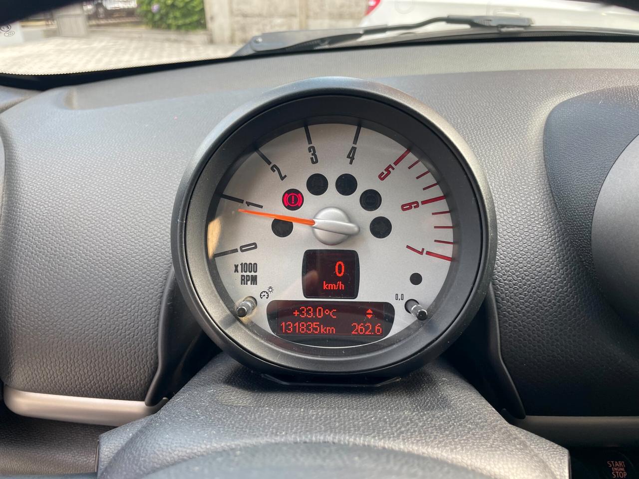 Mini Cooper D Countryman Mini Countryman 1.6 all4 XENON+AMBIENT+CLIMA AUTO