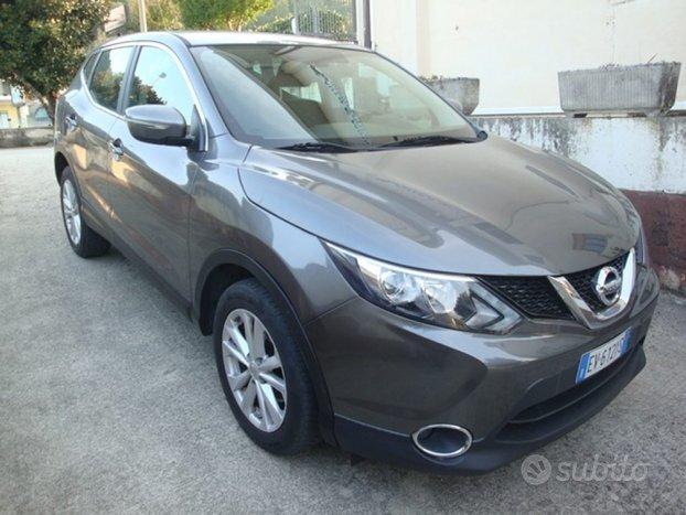 Nissan Qashqai 1.2 PREMIUM TAGLIANDI NISSAN