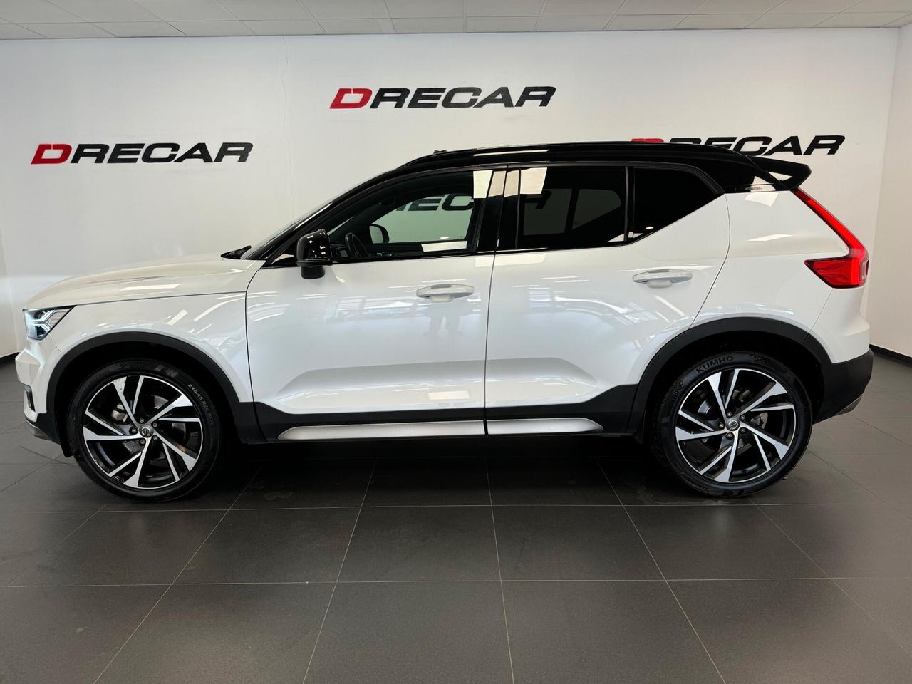 Volvo XC40 D4 AWD Geartronic R-design 20" TETTO CAMERA 360