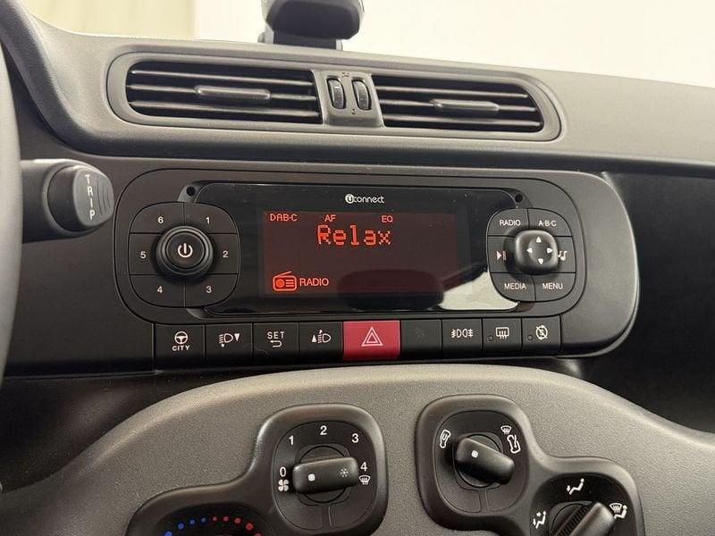 FIAT Panda Hybrid 1.0 S&S Hybrid E6d-T City Cross