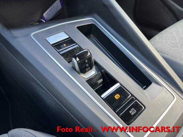 VOLKSWAGEN Golf 1.0 eTSI MHEV EVO DSG Life - PROMO!