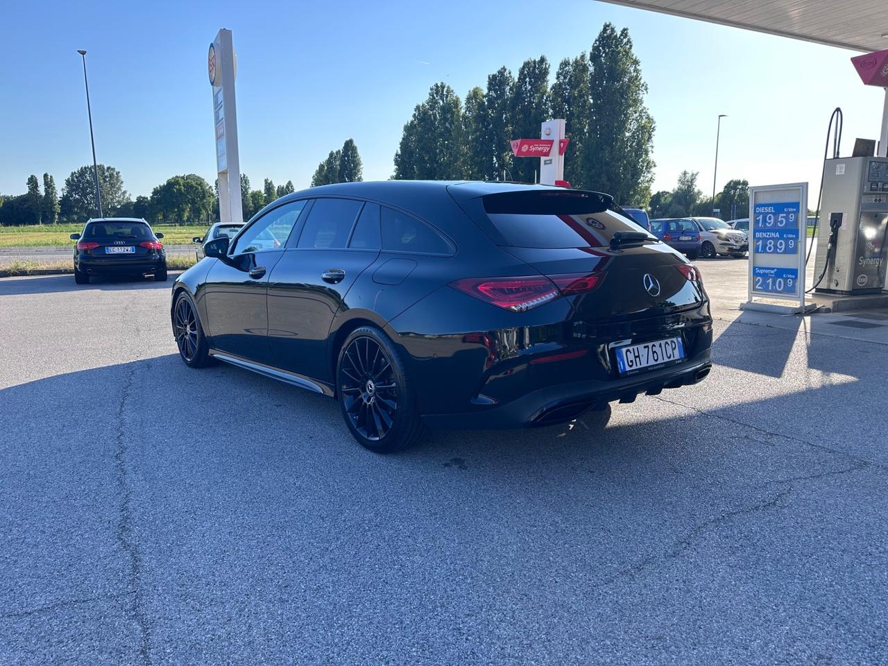 Mercedes-benz CLA 200 Mercedes d Premium AMG night edition